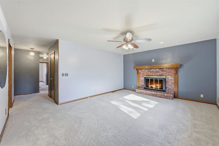 Property Photo: 1330 N Emerson Ave KS 67212