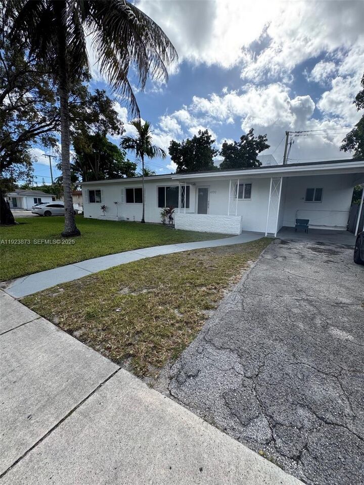 Property Photo:  4700 SW 7th St 0  FL 33134 