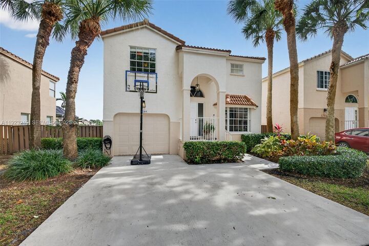 1260 NW 110th Ave  Plantation FL 33322 photo