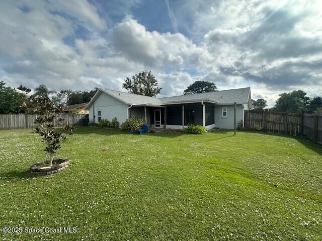 Property Photo: 561 Sherman Street SE FL 32909
