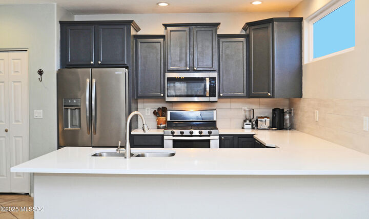 Property Photo:  3854 Look Backridge Place  AZ 85719 