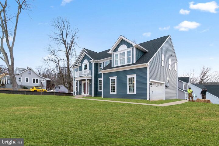 Property Photo: 18707 Frederick Road MD 21120