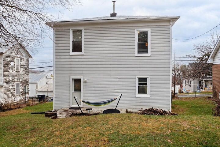 Property Photo: 787 Liberty St N VA 22802