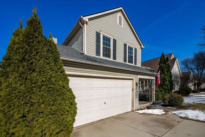 Property Photo:  5804 Oldenburgh Way  OH 43016 