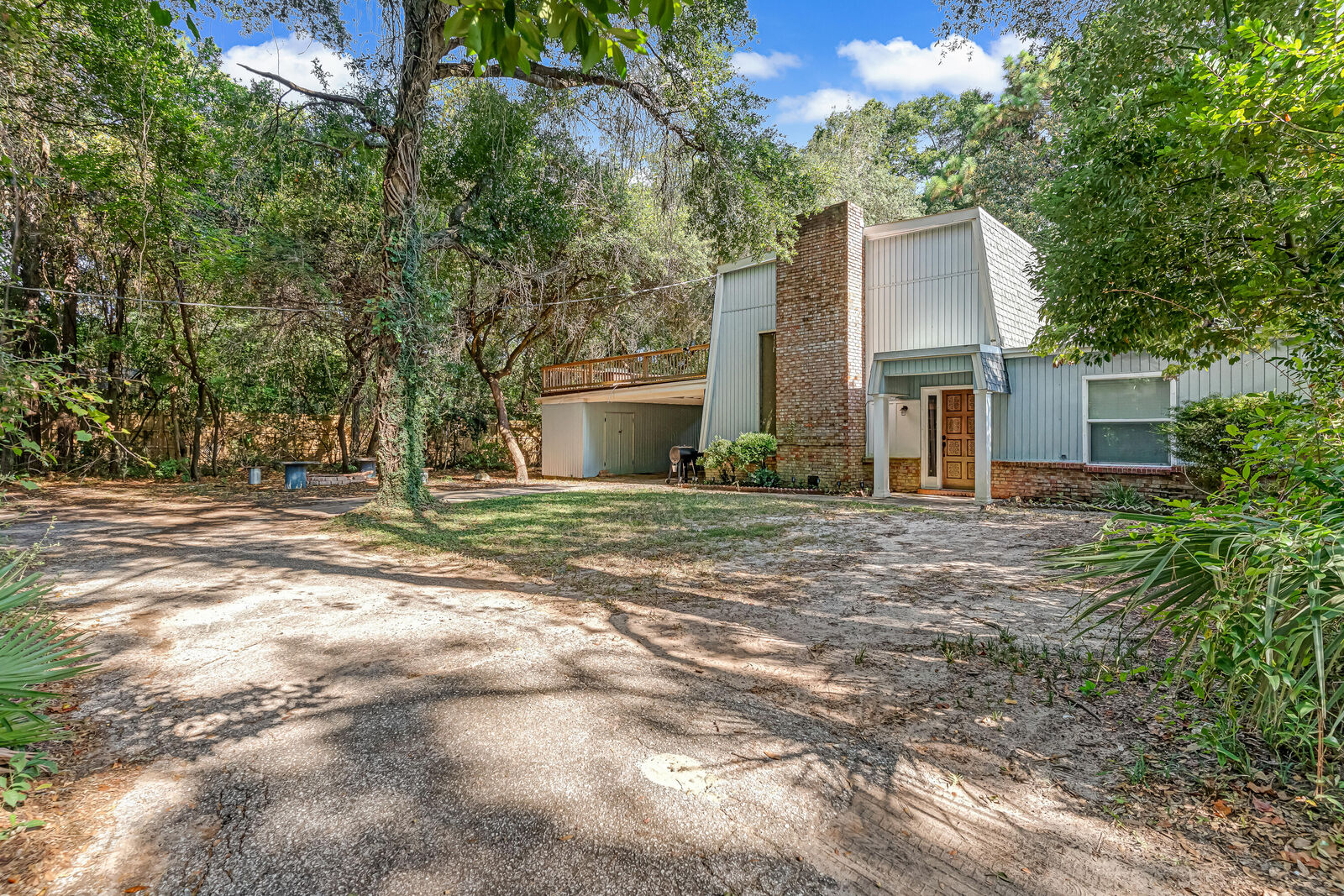 Property Photo:  2037 Lewis Turner Boulevard B  FL 32547 