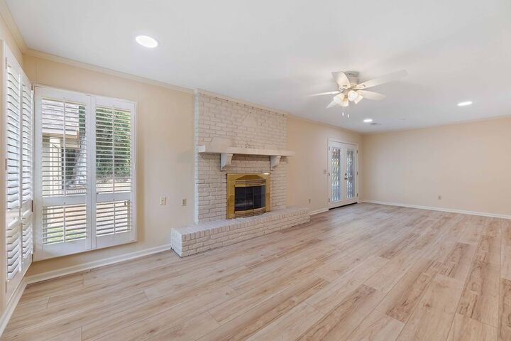 Property Photo:  521 Newport Place  GA 31904 