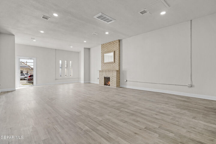 Property Photo:  1209 Wyoming Avenue  TX 79902 