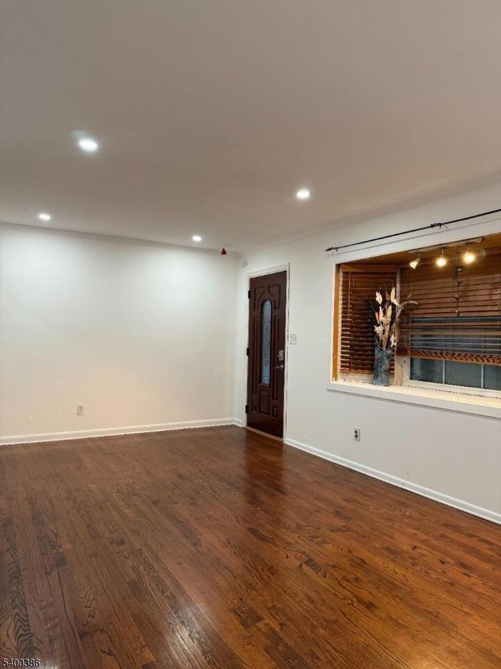 Property Photo: 101 Morril Dr NJ 07080