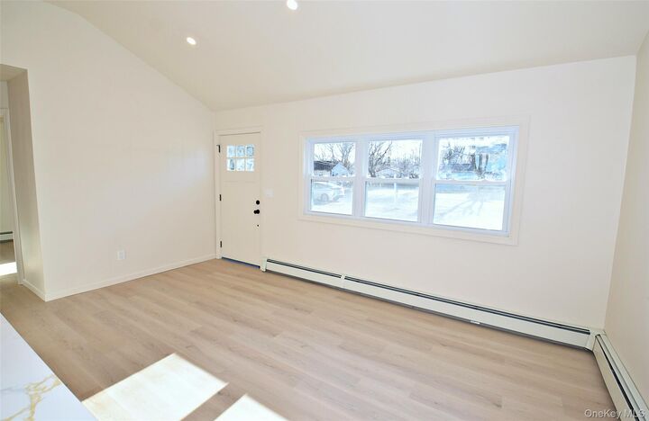 Property Photo:  371 Oceanside Street  NY 11752 