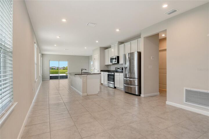 Property Photo:  10425 High Noon Trail  FL 34219 