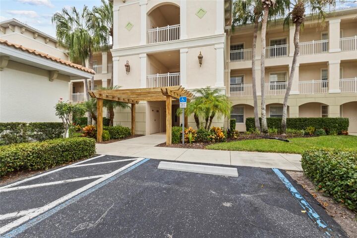 Property Photo: 800 San Lino Circle 831 FL 34292