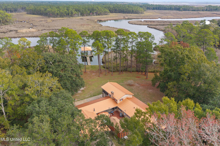 Property Photo:  3717 Johnston Road  MS 39553 