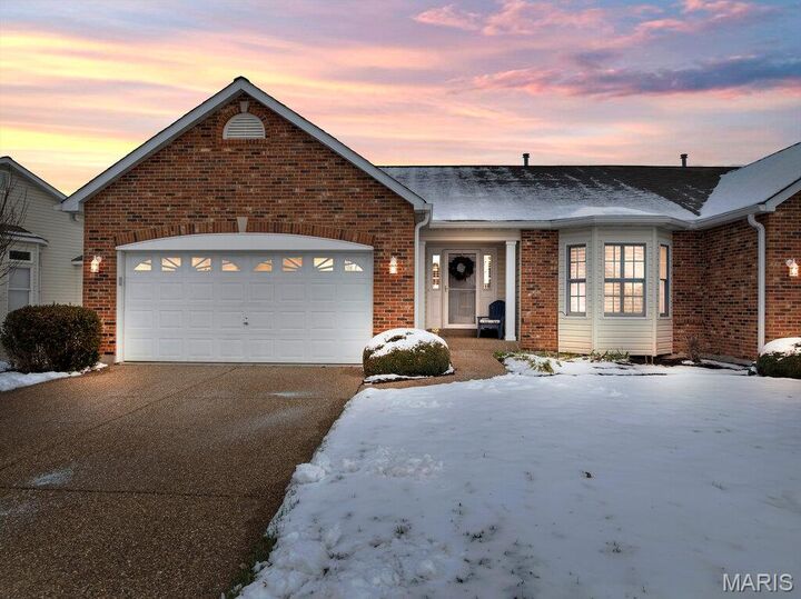 Property Photo:  2700 Samuel Drive 716A  MO 63368 