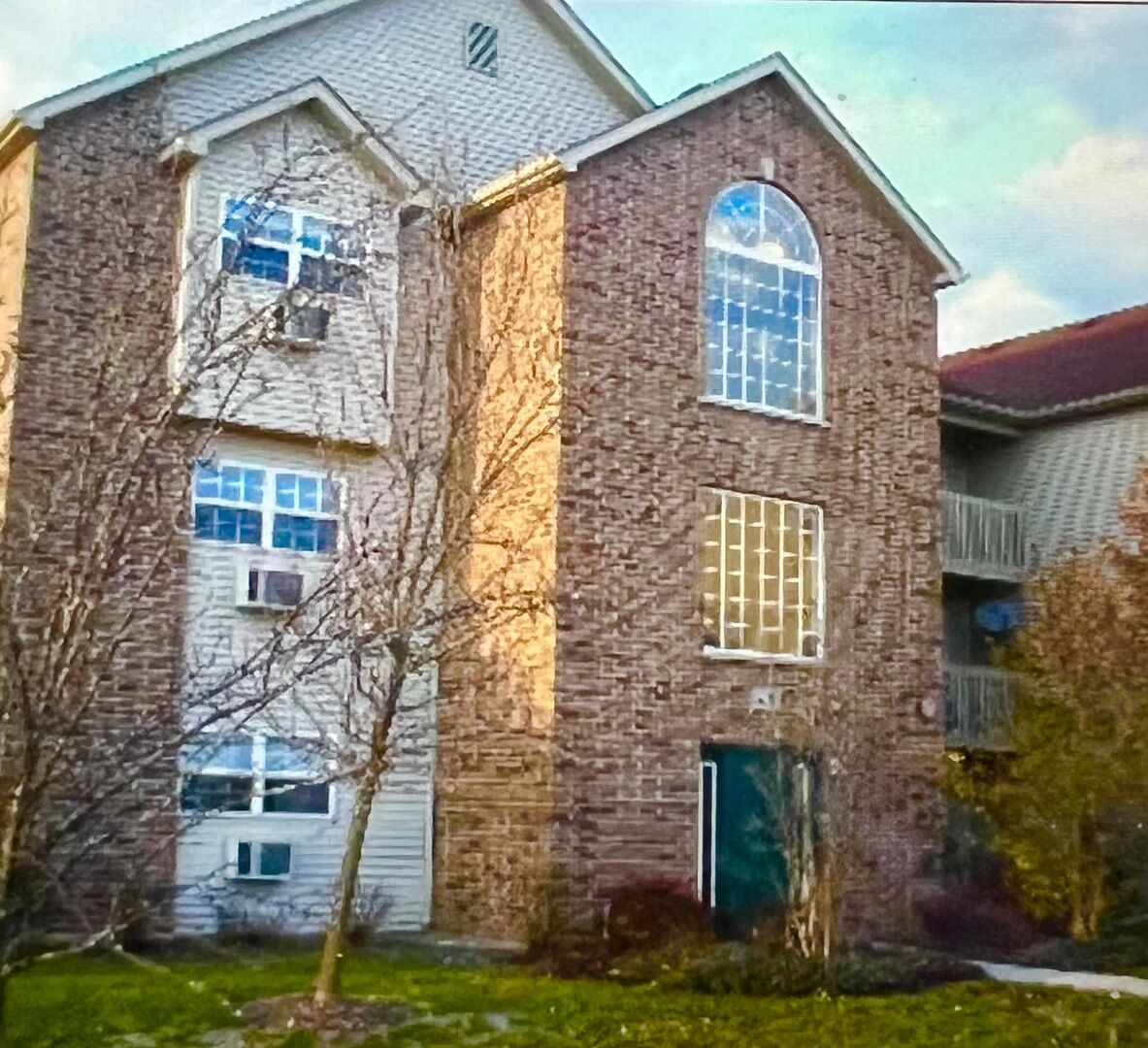 Property Photo:  320 Cunat Boulevard 3A  IL 60071 