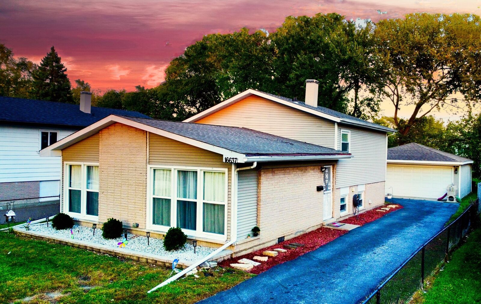 Property Photo: 16637 Paulina Street IL 60428