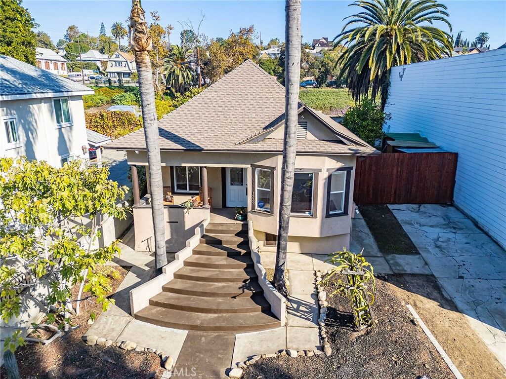 Property Photo: 1339 W Temple Street CA 90026