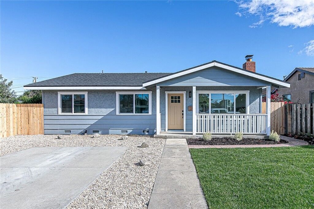 Property Photo:  516 N L  CA 93436 