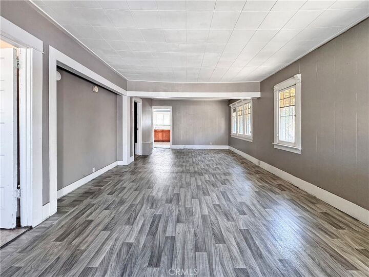 Property Photo:  614 W 60th Street  CA 90044 