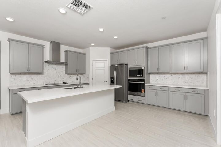 Property Photo: 1508 Goldfish CA 95832