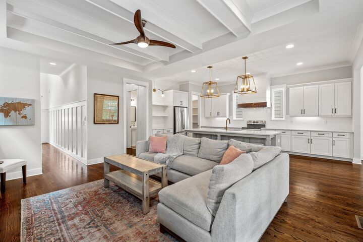 Property Photo: 1912B Hutton Dr TN 37210