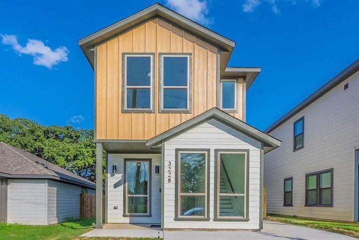 3228 Tuskegee Street  Dallas TX 75215 photo