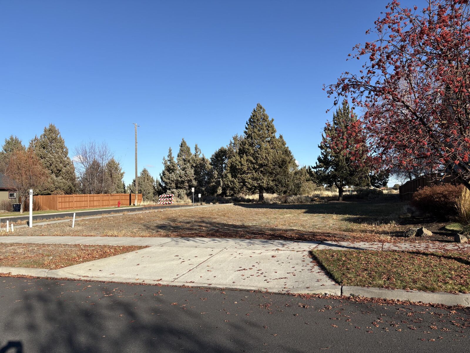 Property Photo: 61698 Rigel Way OR 97702