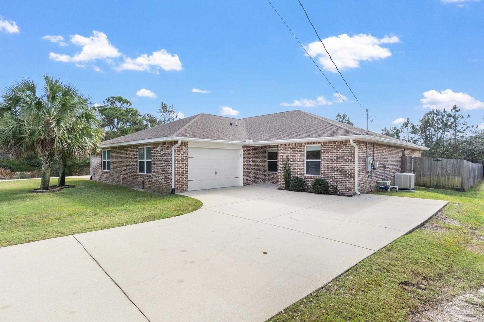 Property Photo: 1827 Sundown Dr FL 32566