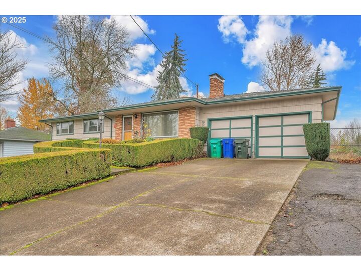 1550 SE 4th St  Gresham OR 97080 photo