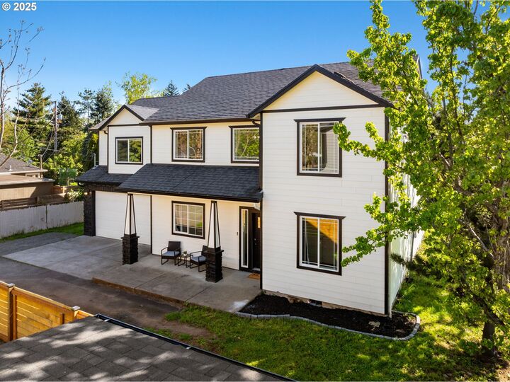 11122 SE Melania Ct  Portland OR 97266 photo