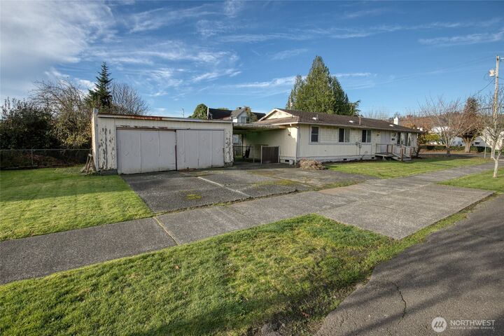 Property Photo:  24  O Street  WA 98550 