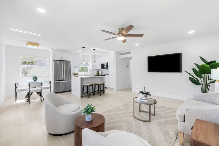 Property Photo:  149 Valencia G  FL 33446 