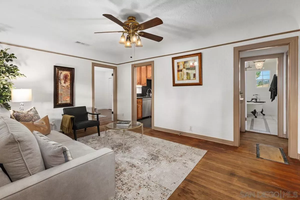 Property Photo:  2707 Sweetwater Rd  CA 91977 