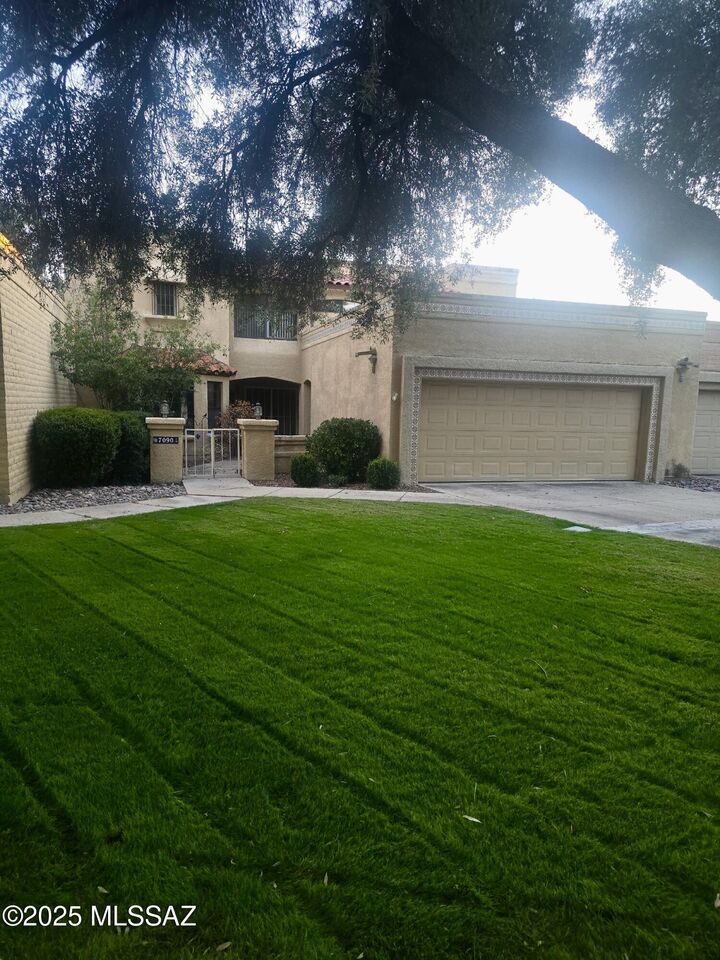 Property Photo: 7090 E Calle Morera AZ 85750