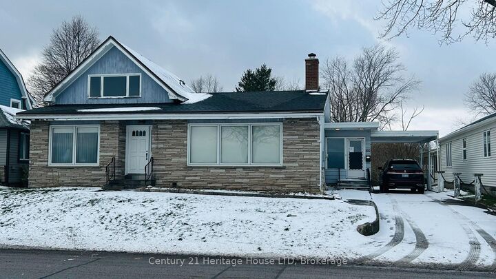 500 Lakeshore Road  Fort Erie ON L2A 1B5 photo