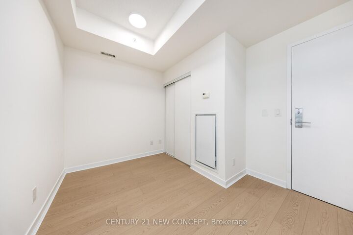 Property Photo:  51 East Liberty Street 1310  ON M6K 3P8 