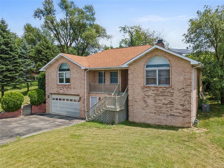 Property Photo:  205 Veneze Dr  PA 15205 