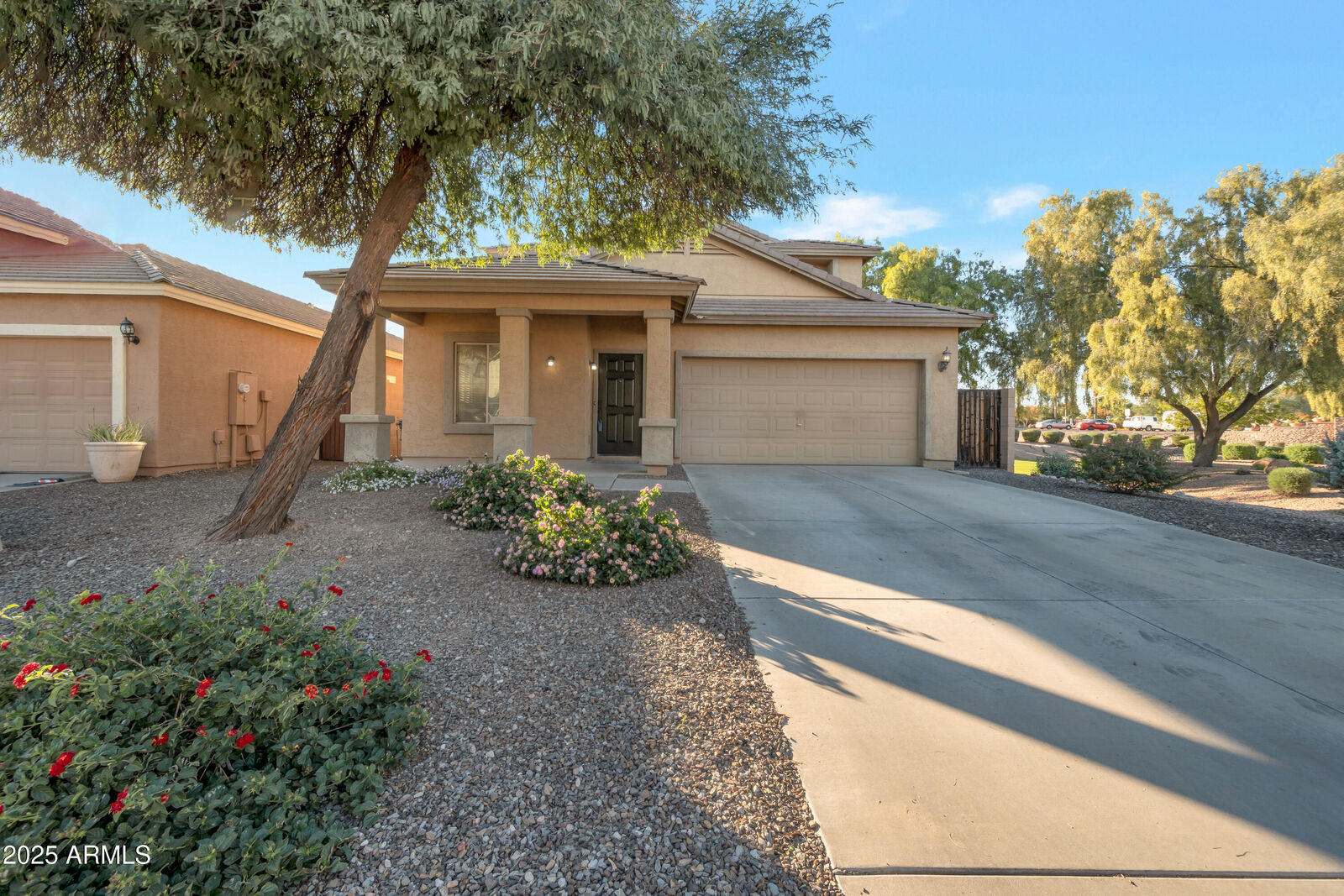 Property Photo: 41344 N Salix Drive AZ 85140