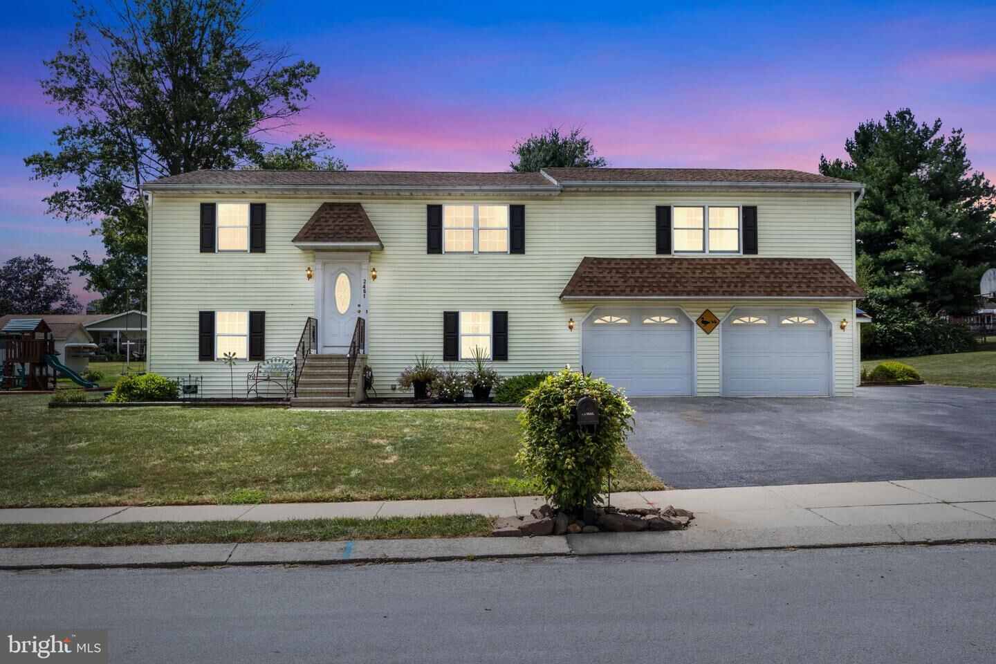 Property Photo: 2461 Heather Road PA 17408