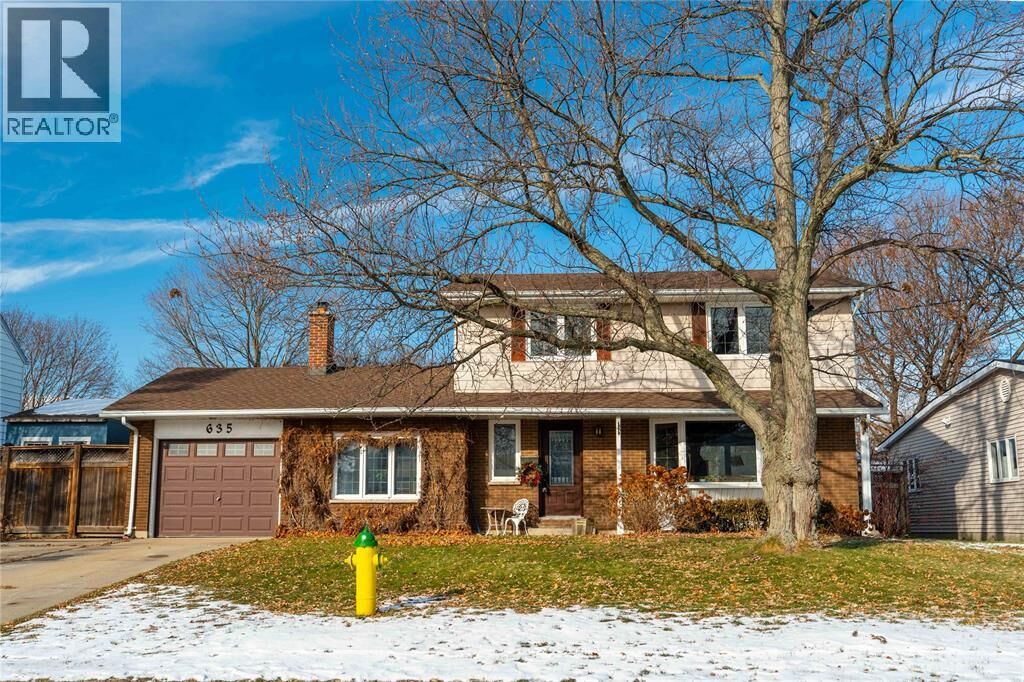 Photo de la propriété: 635 Highbury Park ON N7V 2K1