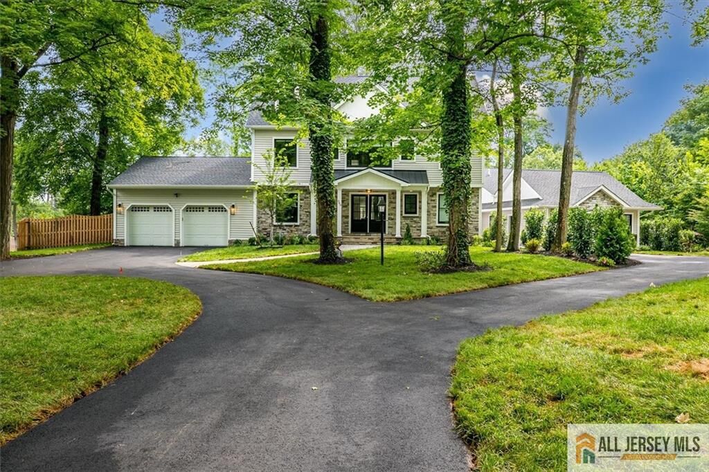 Property Photo:  569 Riverside Drive  NJ 08540 