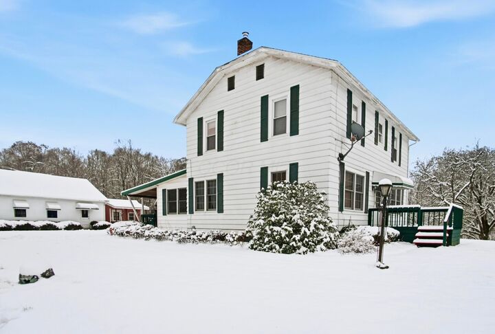 Property Photo: 10112 S River Road OH 43756