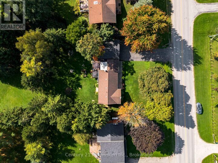 Property Photo: 21532 Grey 16 Road ON N0H 2N0