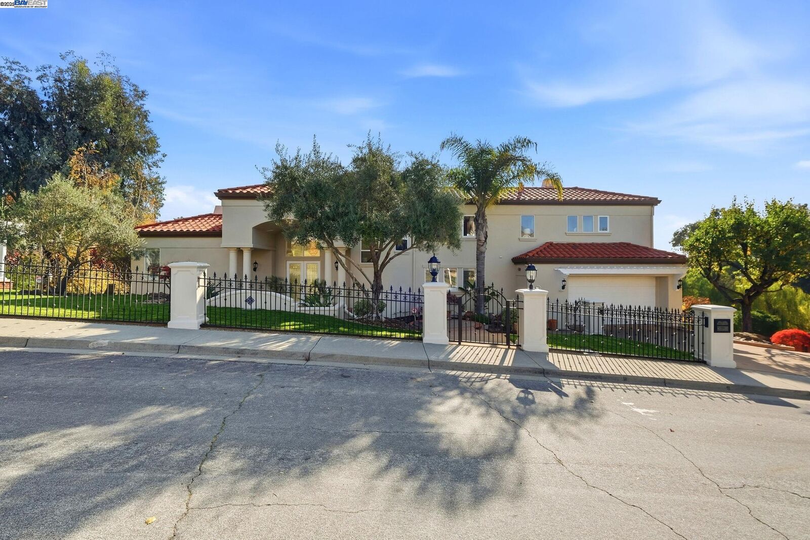 Property Photo:  61 Montclaire Dr  CA 94539 