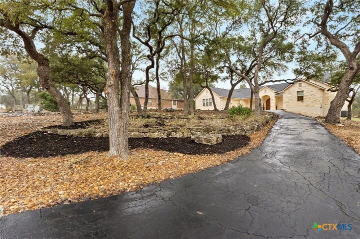 Property Photo:  372 Shady Hollow  TX 78132 