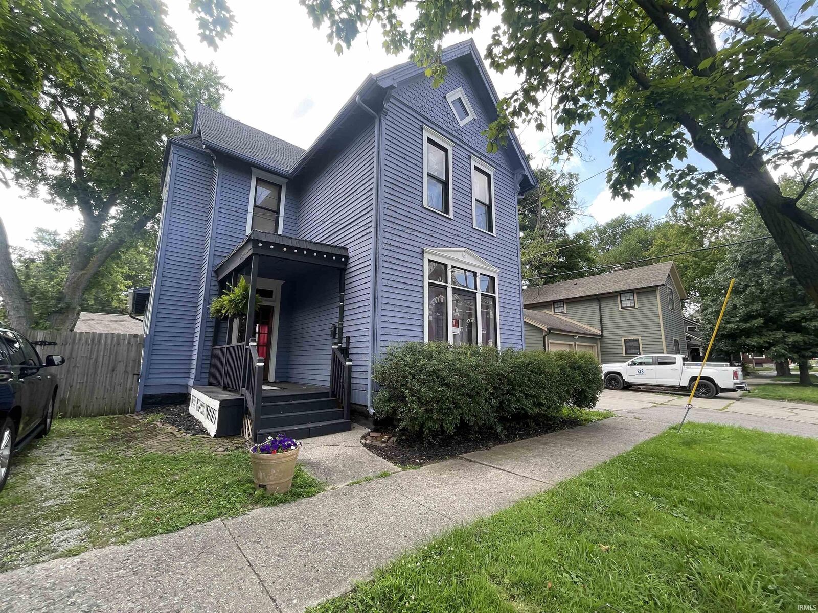 Property Photo: 1018 Van Buren Street IN 46802