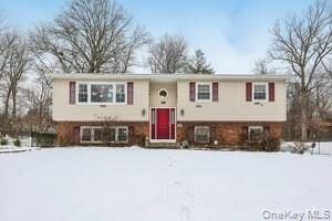 Property Photo:  14 Westlyn Drive  NY 10954 