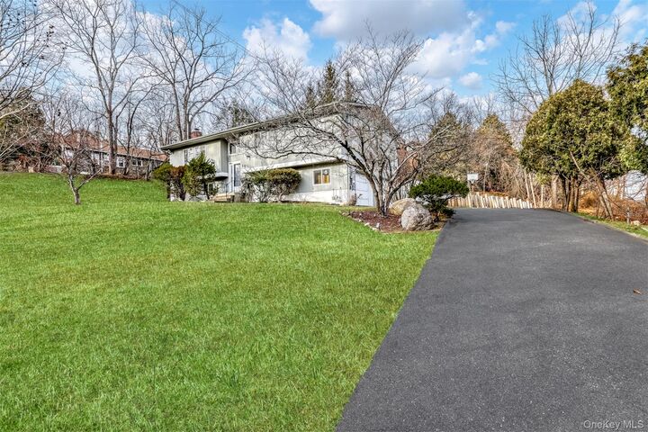 Property Photo:  16 Old Pomona Road  NY 10901 