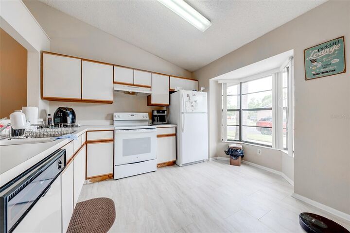 Property Photo:  2904 Squire Oak Court  FL 34769 