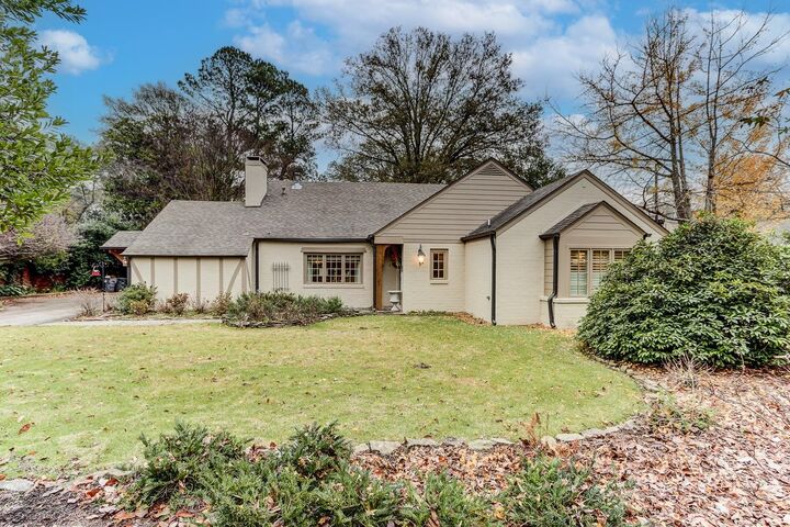 Property Photo: 450 S Goodlett St TN 38117