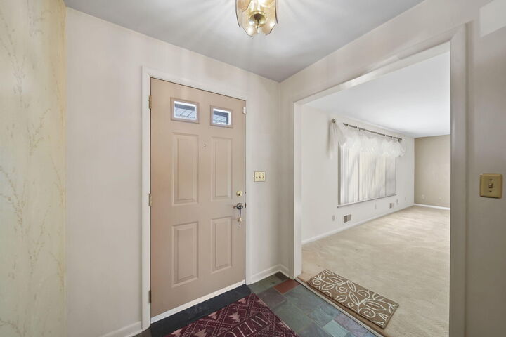 Property Photo: 912 Halstead Boulevard MI 49203